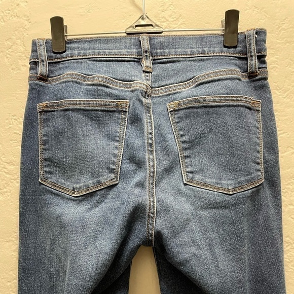 J. Crew 9" high-rise skinny jean in classic blue wash size 27 - Picture 5 of 7